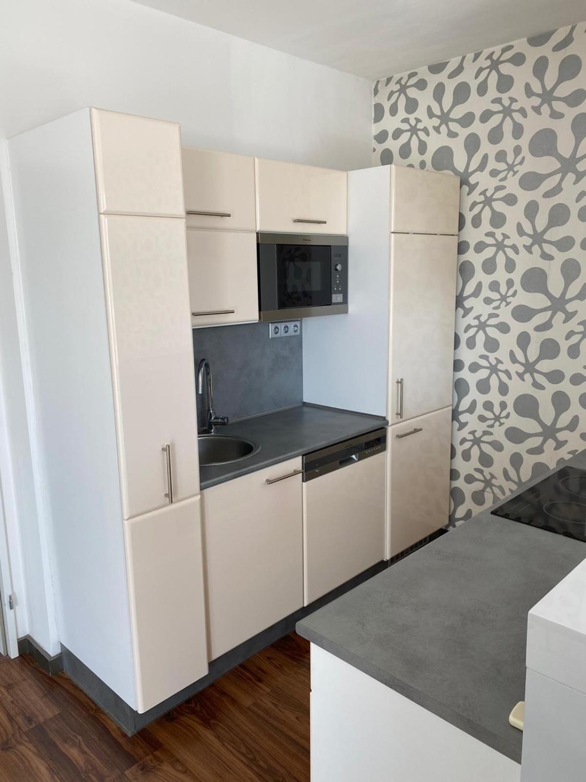 Rooftop Apartment With Pergola And Parking براغ المظهر الخارجي الصورة